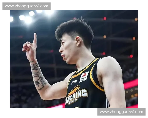 张镇麟与怀特塞德的引援提升了上海男篮的防守质量，限制对手有效命中率高居联盟榜首